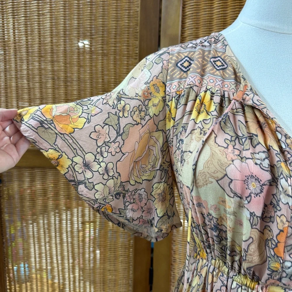 Spell & Gypsy Amethyst Garden Dress in Blush - Picture 6 of 11